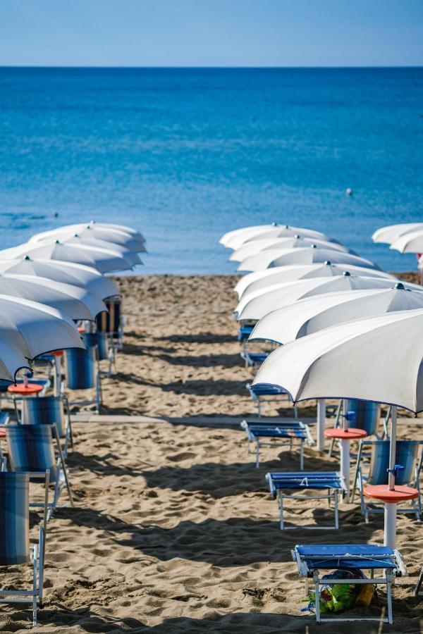 Ticho'S Greenblu Hotel Castellaneta Marina Extérieur photo