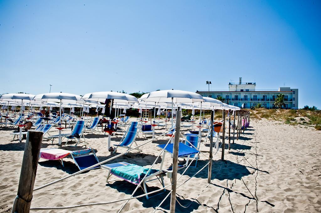 Ticho'S Greenblu Hotel Castellaneta Marina Extérieur photo