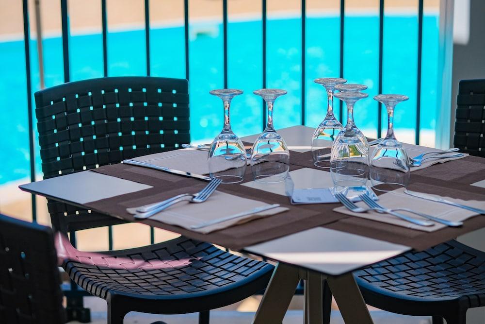 Ticho'S Greenblu Hotel Castellaneta Marina Extérieur photo
