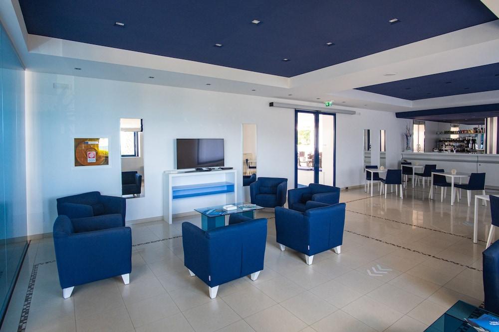 Ticho'S Greenblu Hotel Castellaneta Marina Extérieur photo