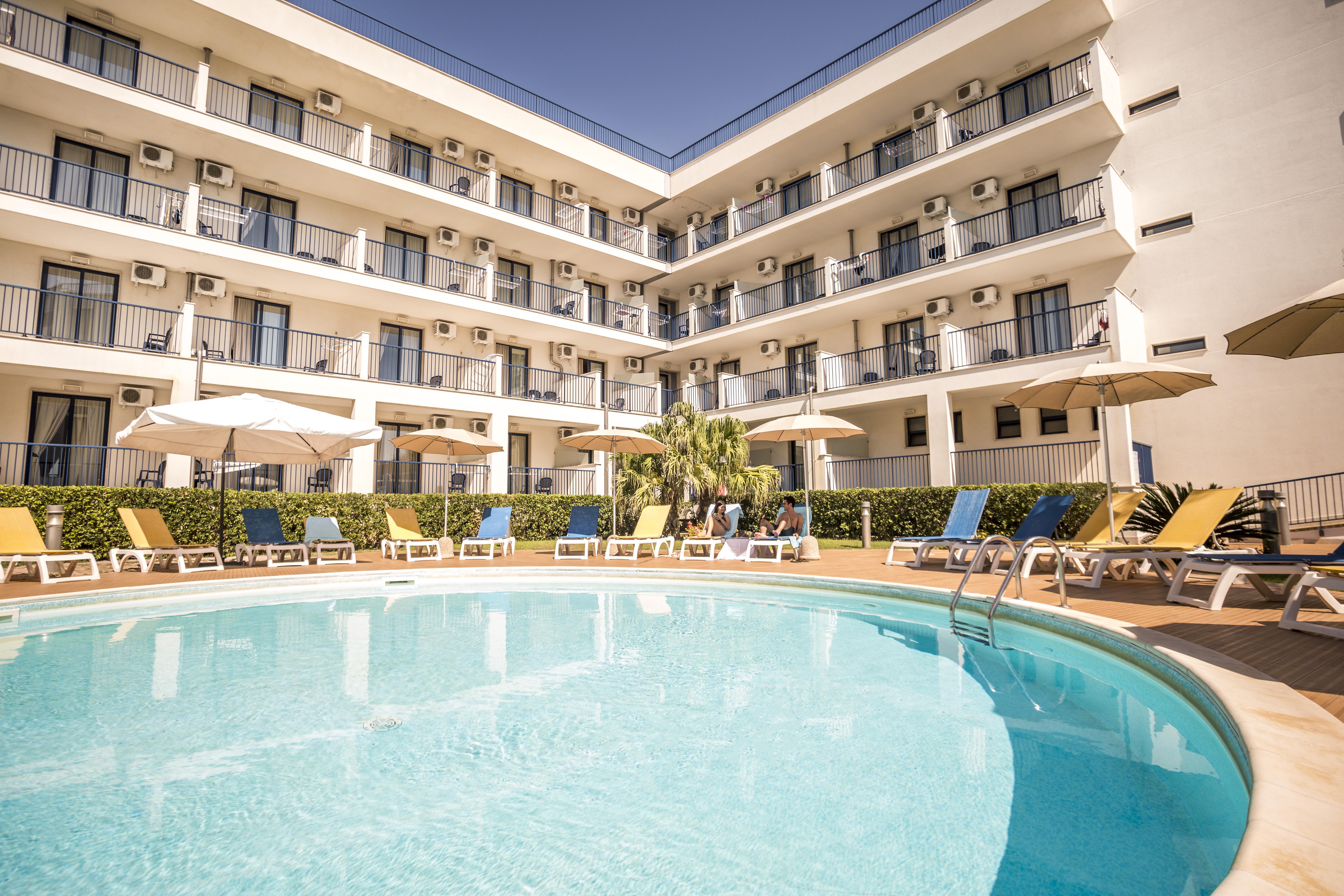 Ticho'S Greenblu Hotel Castellaneta Marina Extérieur photo