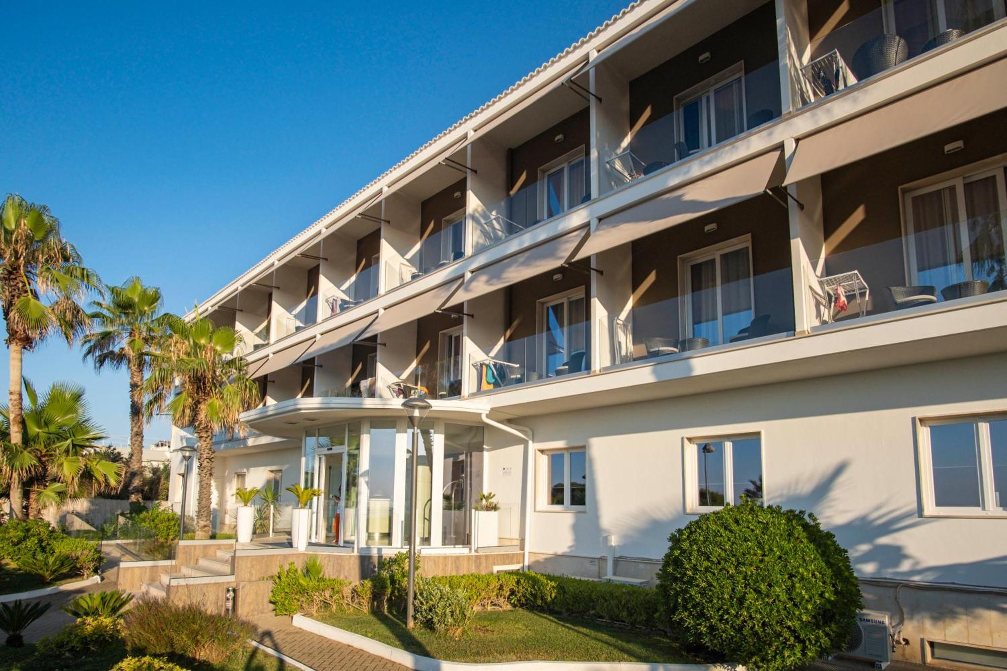 Ticho'S Greenblu Hotel Castellaneta Marina Extérieur photo
