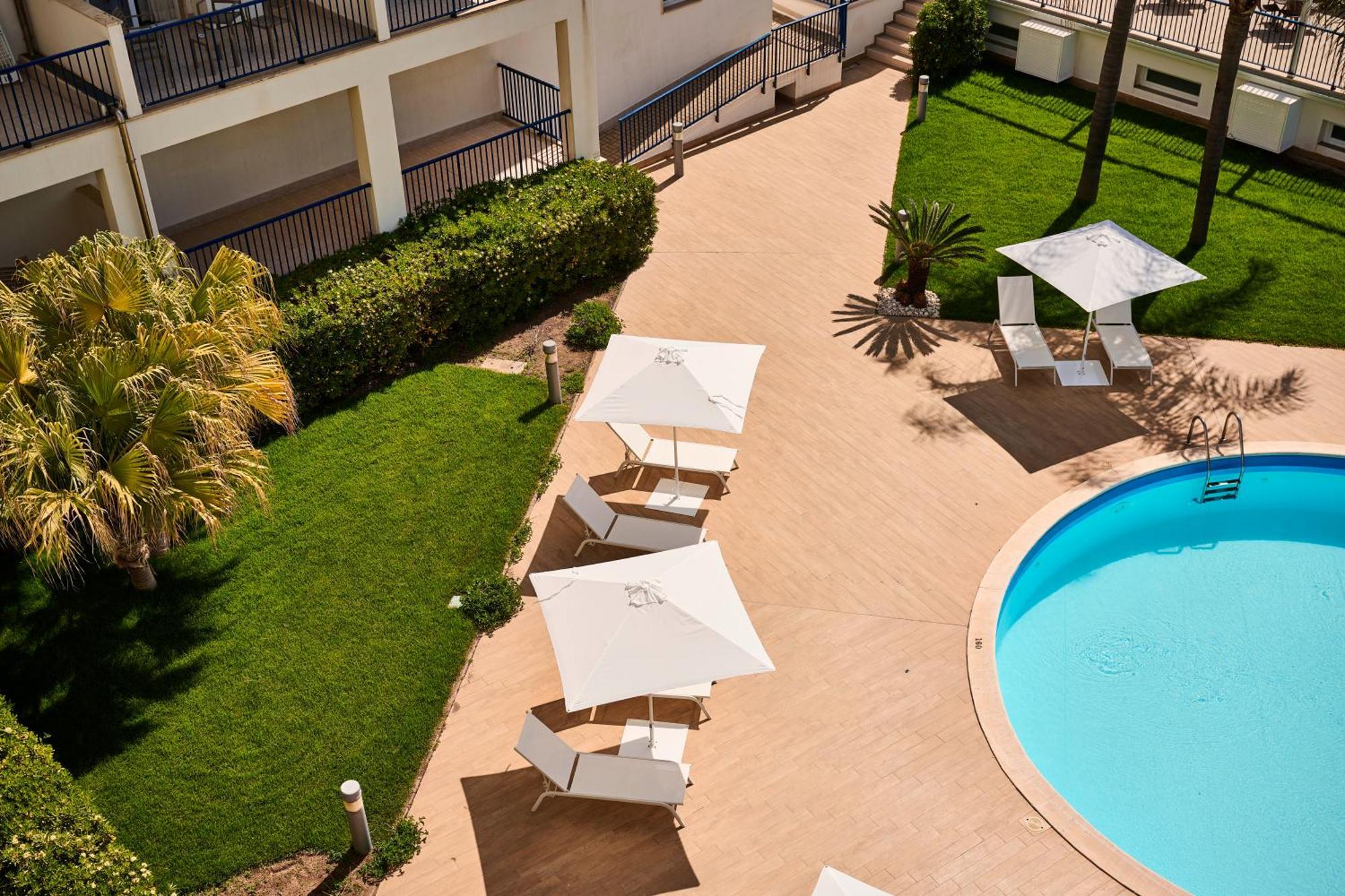 Ticho'S Greenblu Hotel Castellaneta Marina Extérieur photo