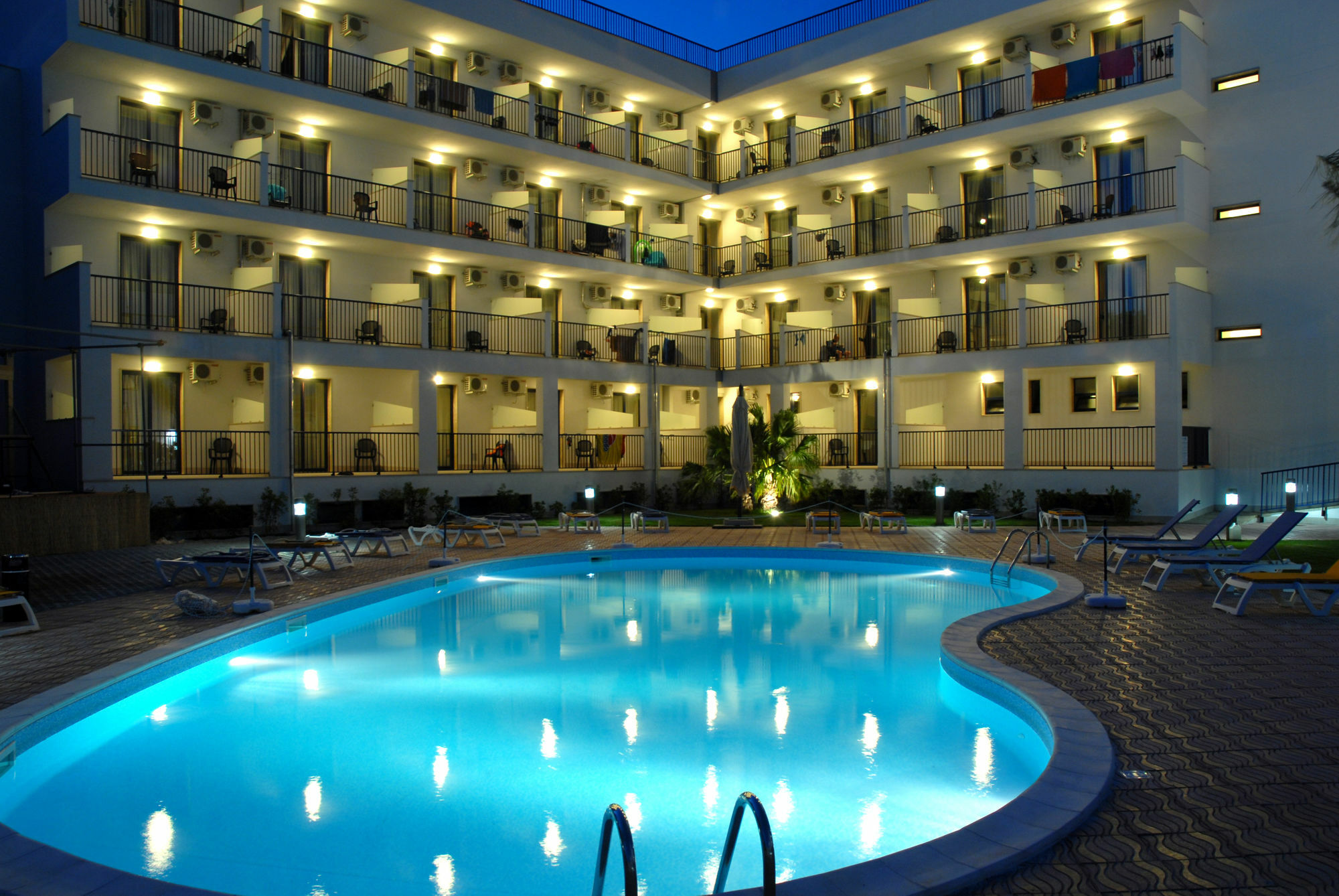 Ticho'S Greenblu Hotel Castellaneta Marina Extérieur photo